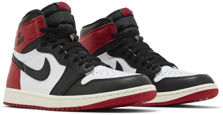 Jordan Retro 1 Black Toe
