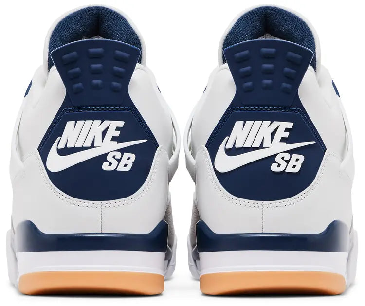 Jordan Retro 4 SB Navy