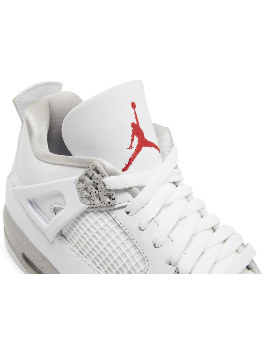 Air Jordan 4 Retro 'White Oreo'